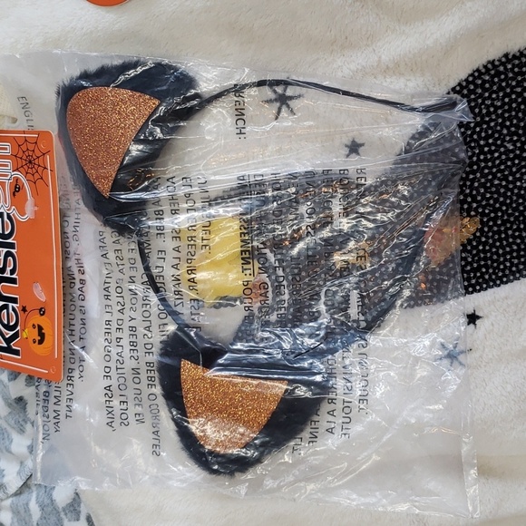 Kensie Girl 3-piece Plush Cream Top with Cat, Star Print Leggings, Headband - Picture 6 of 8